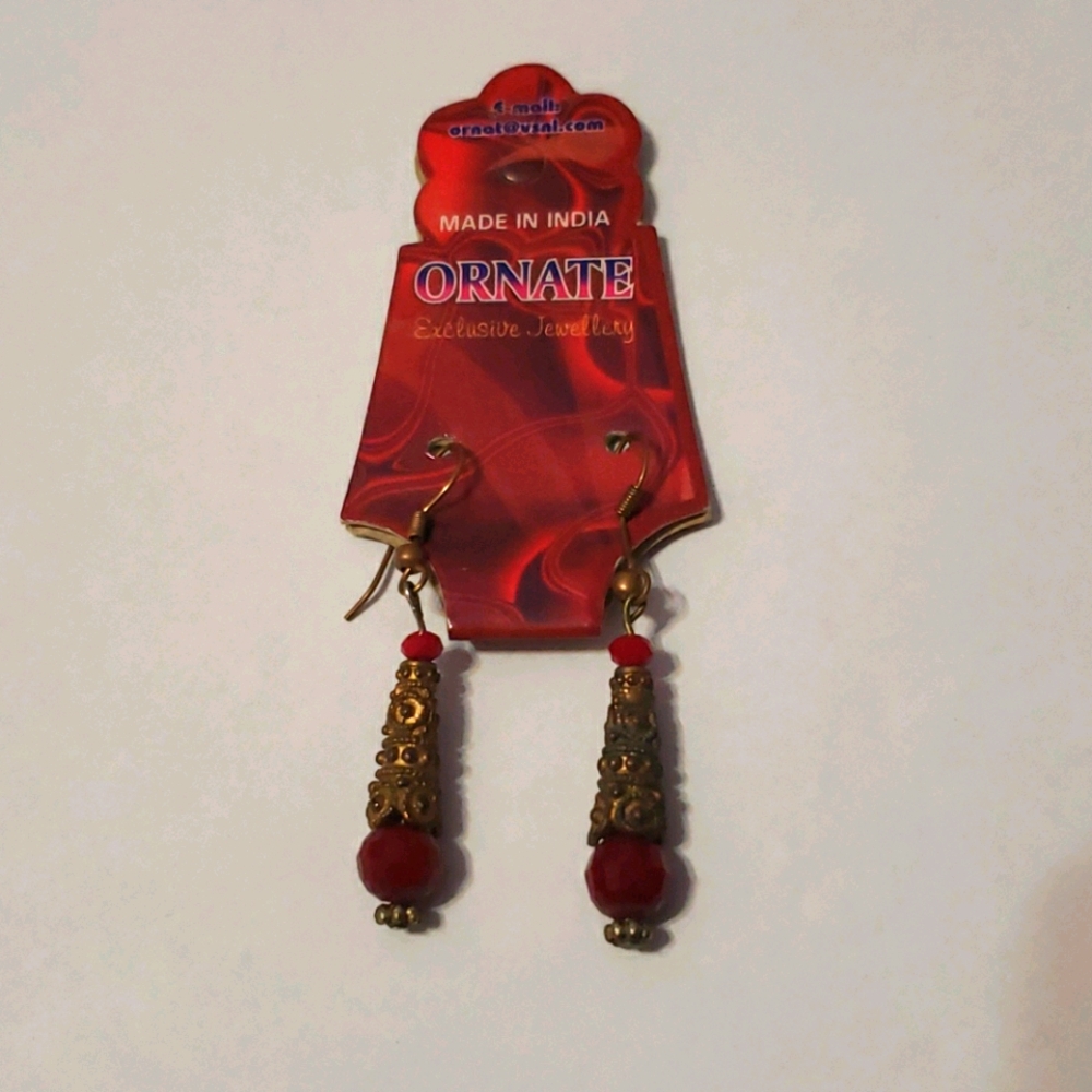 🔴 🆓️ FREE* Rustic Boho Hippie Tear Drop Dangly Earrings w/ Red Beads 🔴
